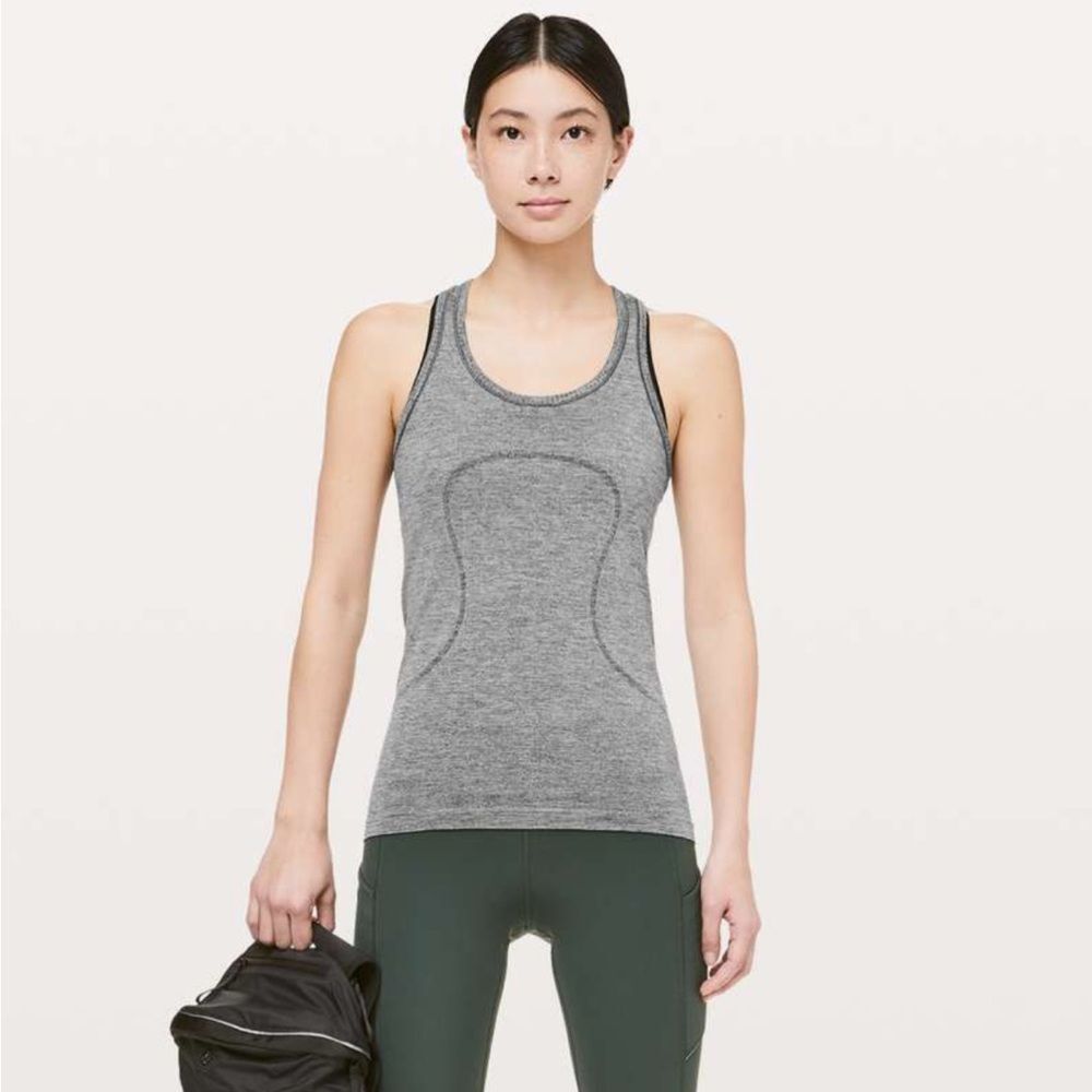 RARE EUC - Lululemon Swiftly Tech Racerback *Sparkle
Black / White / Silver Sz 6 - Picture 2 of 9